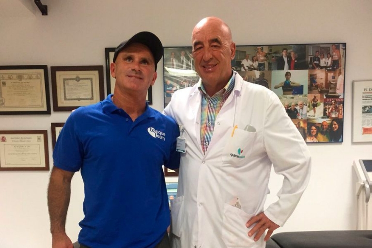 AITOR FRACESENEA visita al Dr. Pérez de Ayala